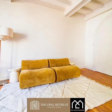 Opal Retreat - Luxury House With Spa And Home Gym