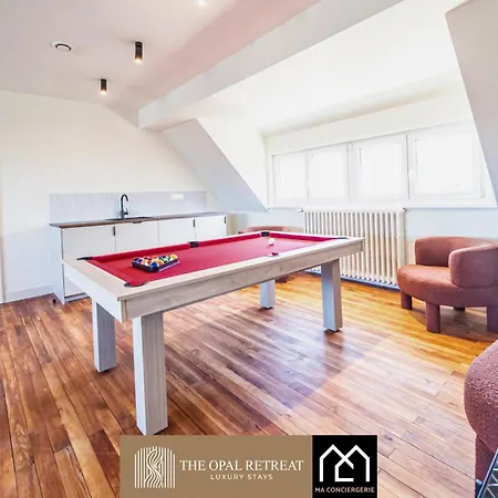 Opal Retreat - Luxury House With Spa And Home Gym