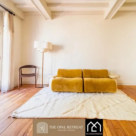 Opal Retreat - Luxury House With Spa And Home Gym