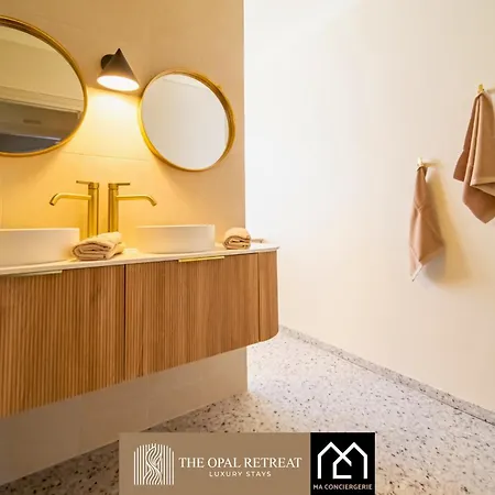 Opal Retreat - Luxury House With Spa And Home Gym וילה